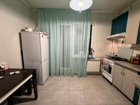 квартира за адресою Прирічна вул., 19-В