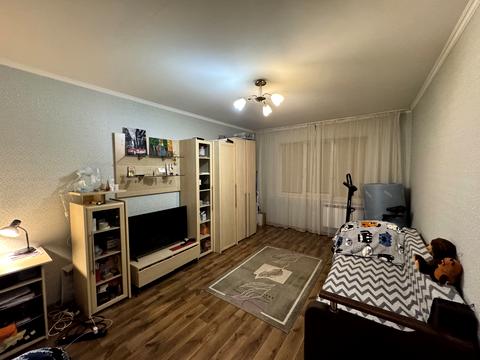 квартира за адресою Прирічна вул., 19-В