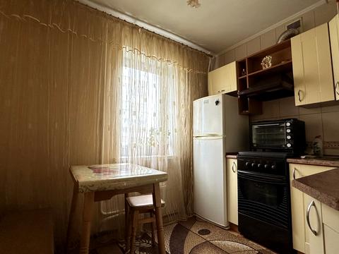 квартира за адресою Довженка вул., 12