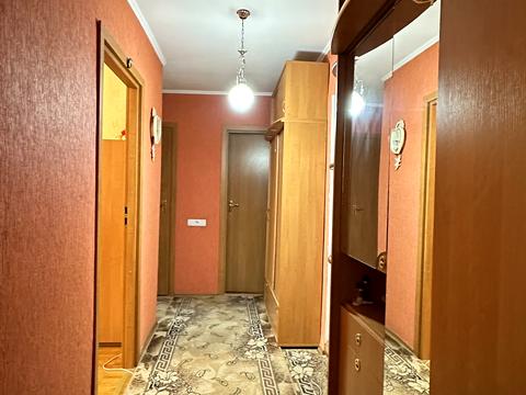 квартира за адресою Довженка вул., 12