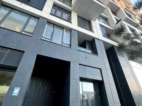 комерційна за адресою Ґарета Джонса вул. (Сім'ї Хохлових), 12