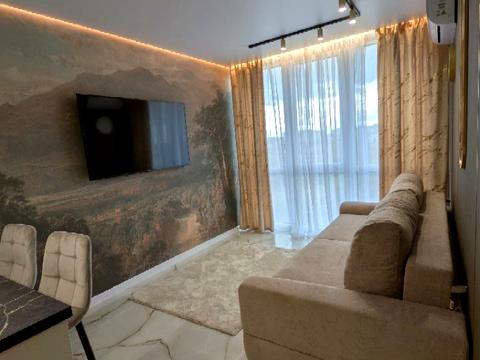 квартира за адресою Богдана Хмельницького вул., 1