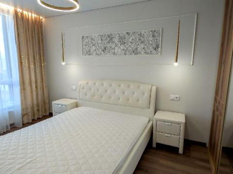 квартира за адресою Богдана Хмельницького вул., 1