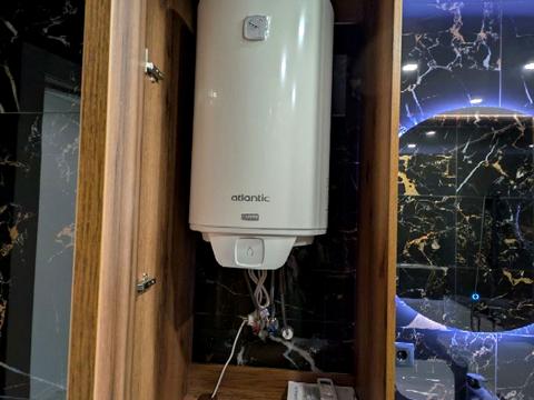 квартира за адресою Богдана Хмельницького вул., 1