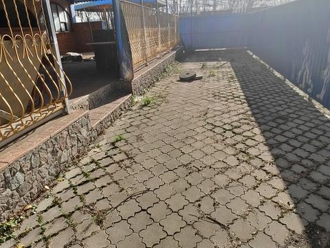 комерційна за адресою Незалежності просп. (Леваневського), 157