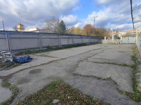 комерційна за адресою Незалежності просп. (Леваневського), 157