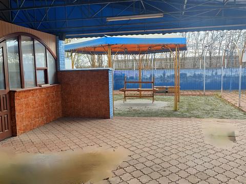 комерційна за адресою Незалежності просп. (Леваневського), 157