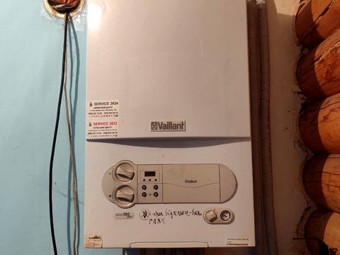 будинок за адресою Польова