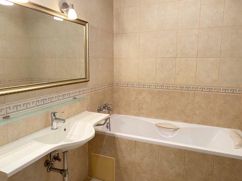 квартира за адресою Івана Дяченка вул., 20Б