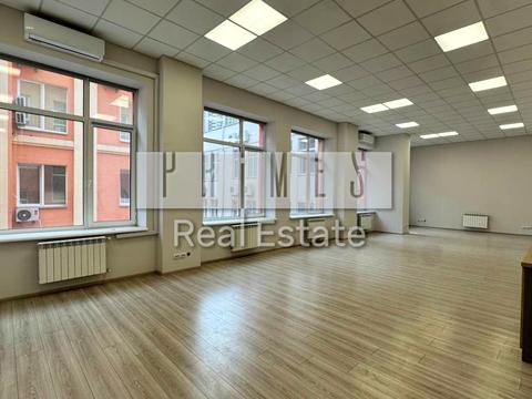 комерційна за адресою Глибочицька вул., 17