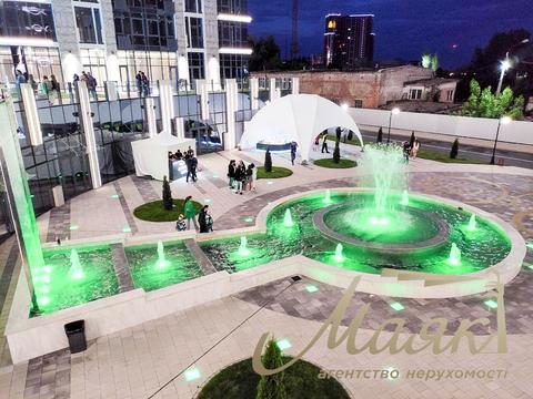 комерційна за адресою Андрія Верхогляда вул. (Михайла Драгомирова), 15-Б