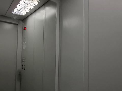 квартира по адресу Драгоманова ул., 6г