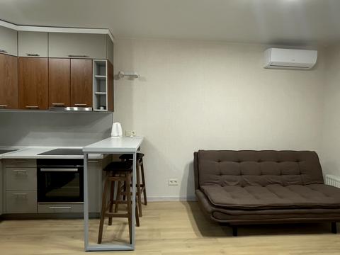 квартира за адресою Салютна вул., 2к16