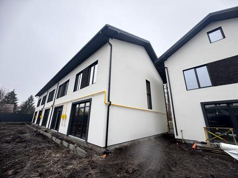 будинок за адресою Ольги Кобилянської вул. (Достоєвського), 2