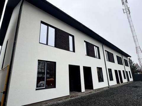 будинок за адресою Ольги Кобилянської вул. (Достоєвського), 2