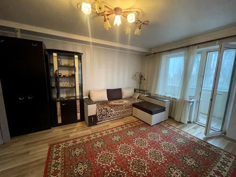 квартира за адресою Гетьмана Кирила Розумовського вул. (Миколи Краснова), 12