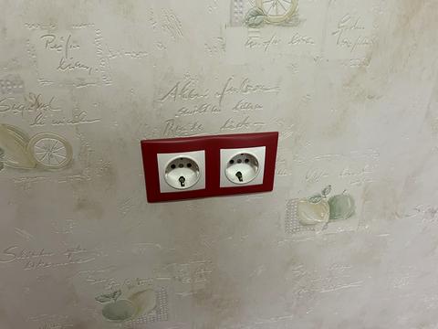 квартира за адресою Гетьмана Кирила Розумовського вул. (Миколи Краснова), 12