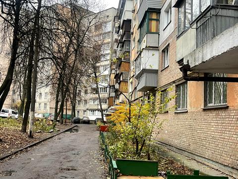 квартира за адресою Гетьмана Кирила Розумовського вул. (Миколи Краснова), 12