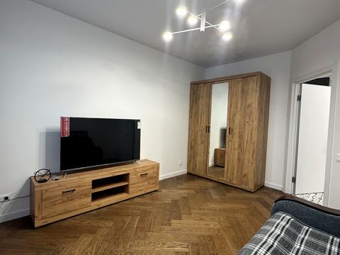 квартира по адресу Ярослава Мудрого ул., 10/1