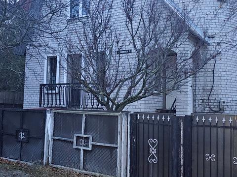 будинок за адресою с. Піщанка, Малинова, 4