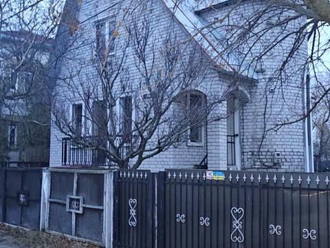 будинок за адресою с. Піщанка, Малинова, 4