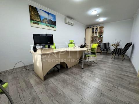 комерційна за адресою Олекси Тихого вул. (Виборзька), 98