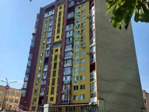 квартира за адресою Вахтанга Кікабідзе вул. (Булгакова), 12