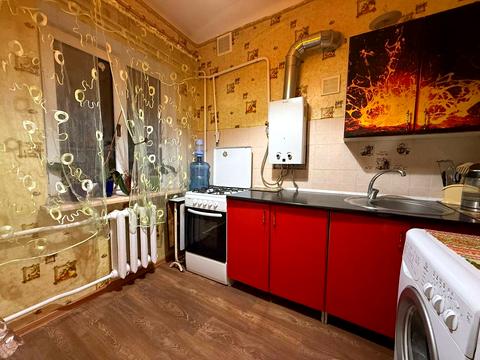 квартира по адресу Романа Кармена ул., 15