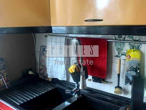 будинок за адресою Комсомольська вул.