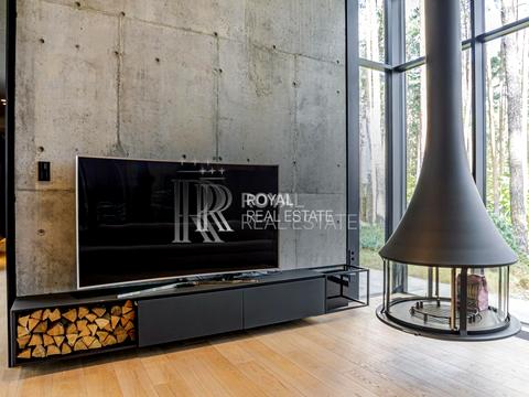 будинок за адресою Успішна, 20