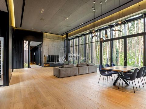 будинок за адресою Успішна, 20