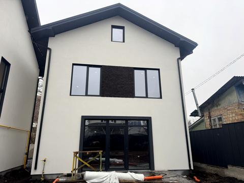 будинок за адресою Ольги Кобилянської вул. (Достоєвського), 2