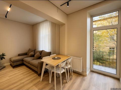 квартира по адресу Рынок пл., 5