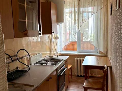 квартира за адресою Любомира Гузара просп. (Космонавта Комарова), 17