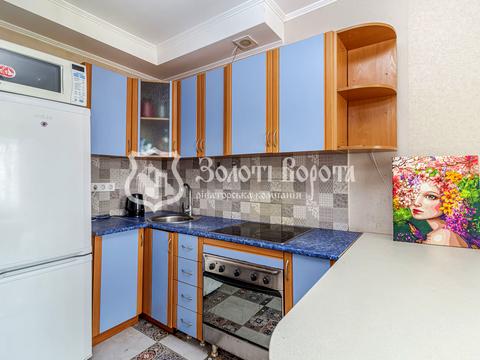 квартира за адресою Сім'ї Стешенків вул. (Тимофія Строкача), 9