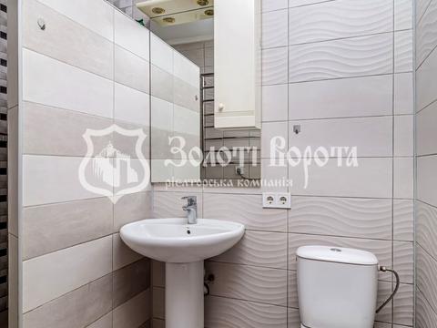 квартира за адресою Сім'ї Стешенків вул. (Тимофія Строкача), 9