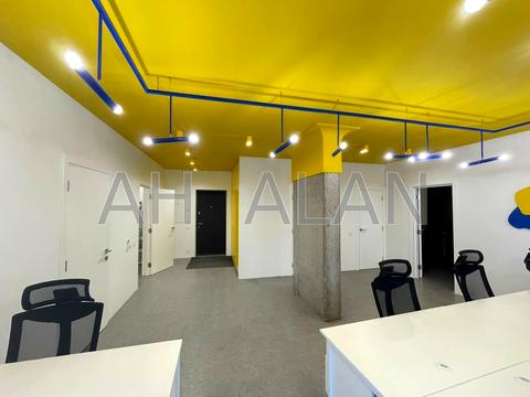 комерційна за адресою Євгена Сверстюка вул. (Марини Раскової), 6-Е