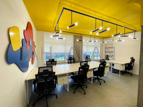 комерційна за адресою Євгена Сверстюка вул. (Марини Раскової), 6-Е