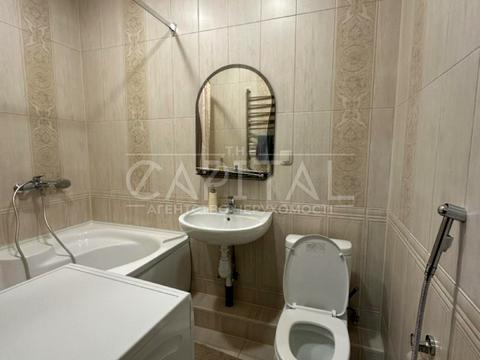 квартира за адресою Академіка Писаржевського вул., 8