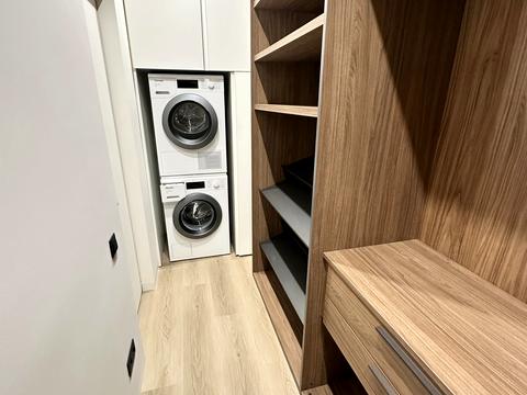 квартира по адресу Василия Тютюнника ул. (Анрі Барбюса), 39