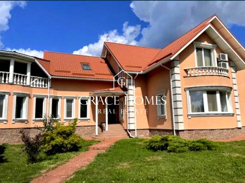 будинок за адресою с. Стоянка, Центральна, 2