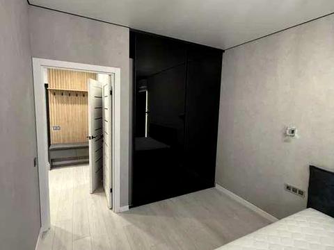 квартира по адресу Свободы ул., 5