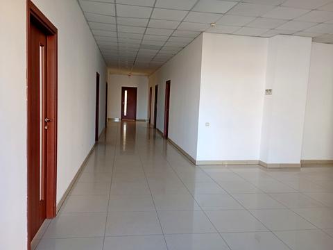 комерційна за адресою Тичини вул., 1