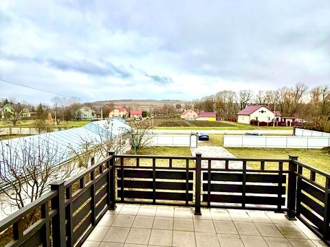 будинок за адресою Головна