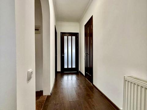 будинок за адресою Головна