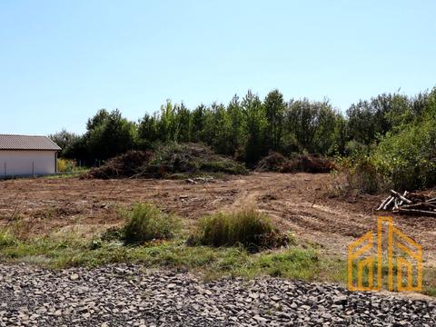 ділянка за адресою Перемоги вул.