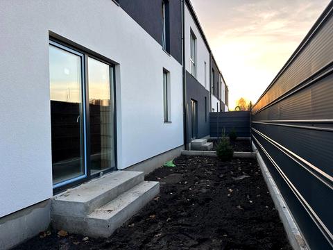 дом по адресу Садова