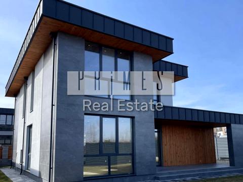 будинок за адресою Квітнева вул.