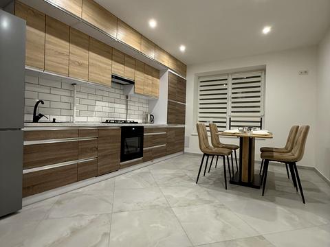 квартира по адресу Александра Довженко ул., 33