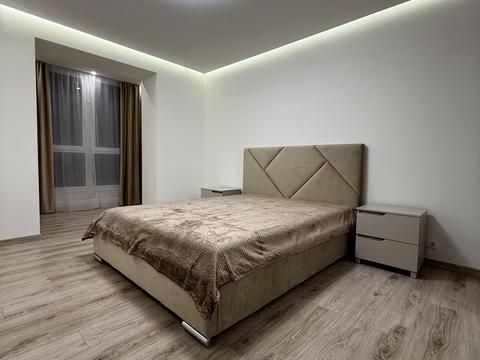 квартира по адресу Александра Довженко ул., 33